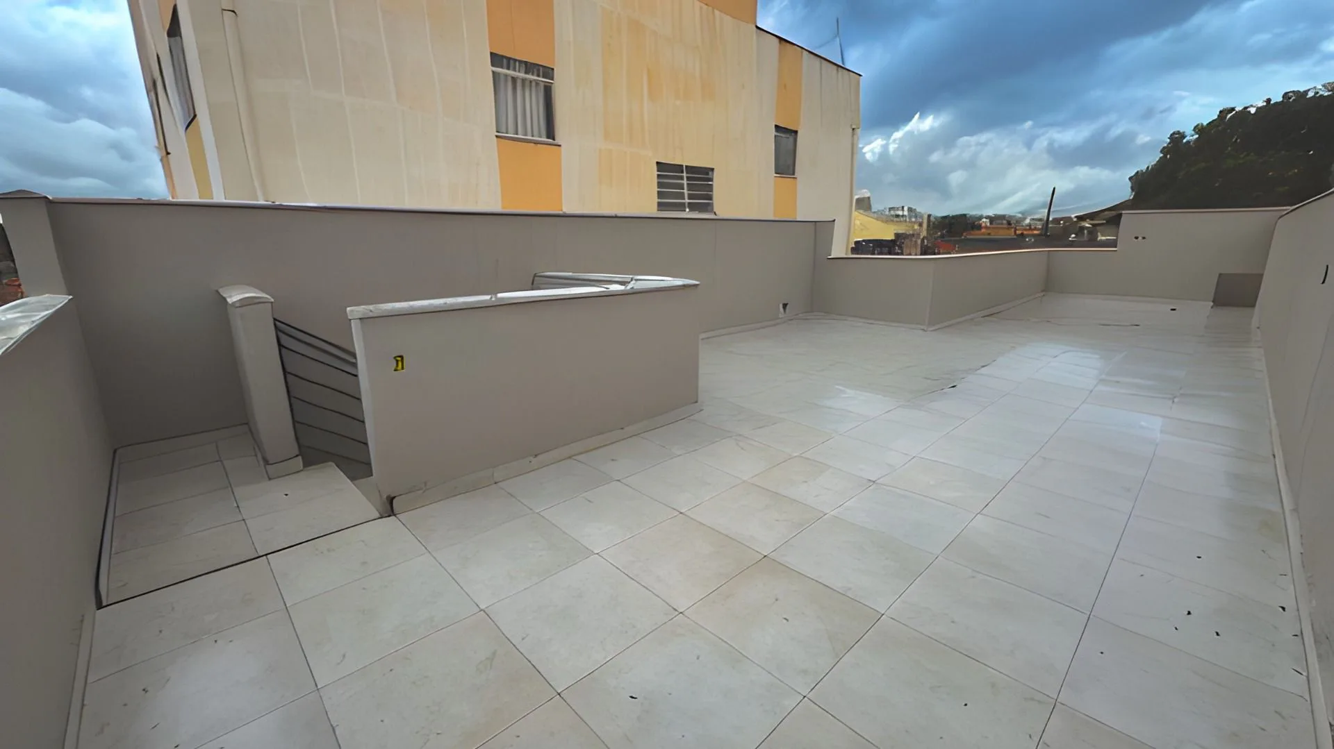Casa com 3 dormitórios à venda, 86 m² por R$ 550.000 - Xangri-Lá - Contagem/MG